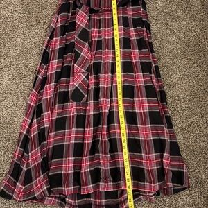 Ann Taylor Black and Red Plaid A-Line Skirt